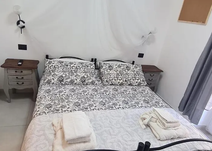 Гостевой дом Amici Holidey Stazione Специя